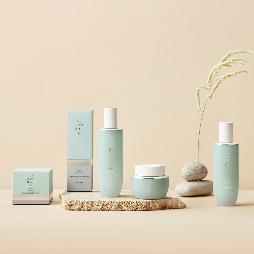 YEHWADAM Artemisia Soothing Moisturizing Toner